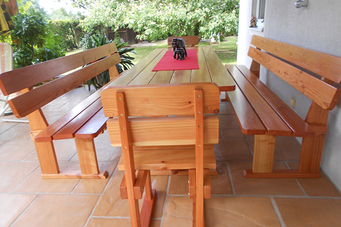 Gartenmöbel aus Lärchenholz - Johanns Holzwelt Salzburg
